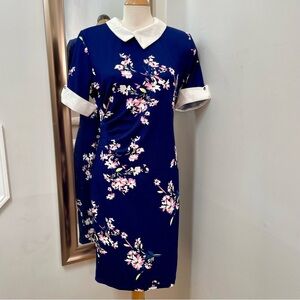 NWOT old fashioned dress zips in back, ruched waist, size large.